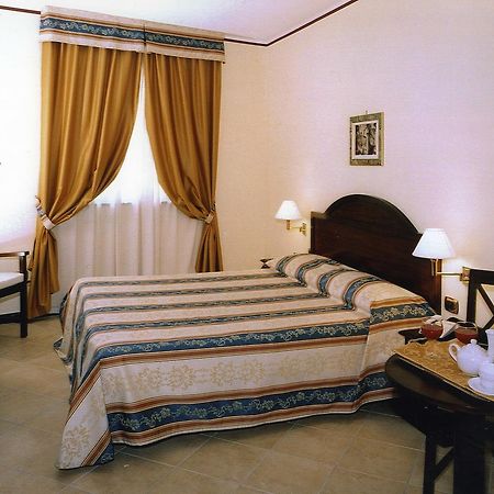 Guglielmo II Apartment Монреале Екстериор снимка