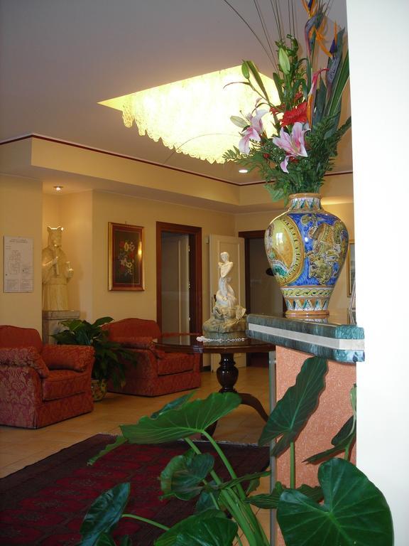 Guglielmo II Apartment Монреале Екстериор снимка