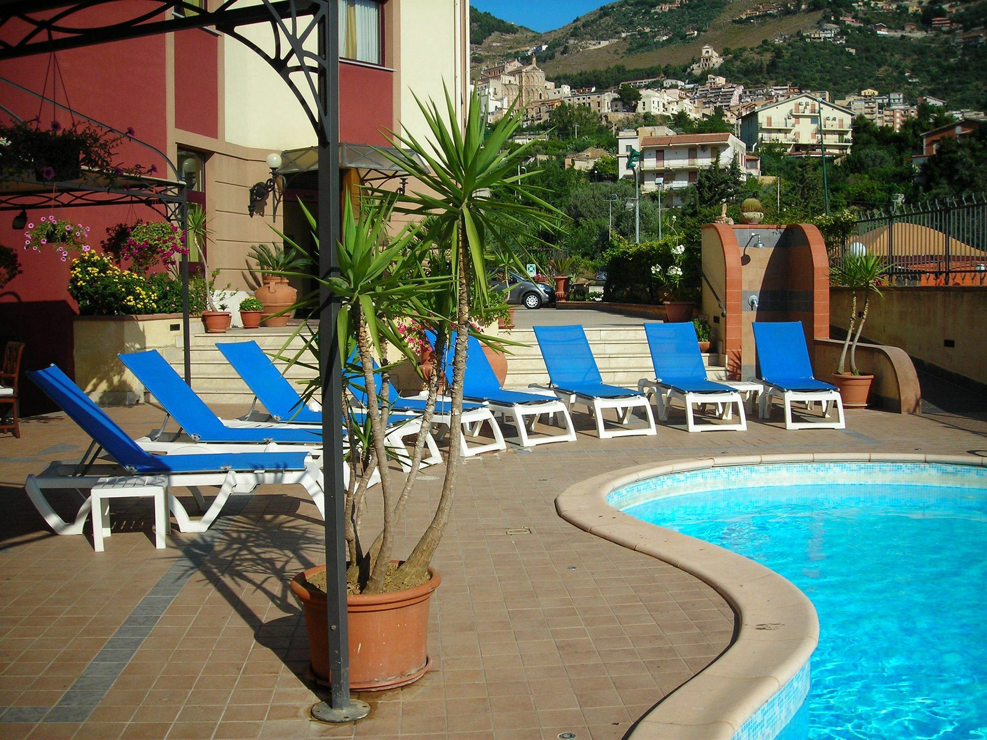 Guglielmo II Apartment Монреале Екстериор снимка